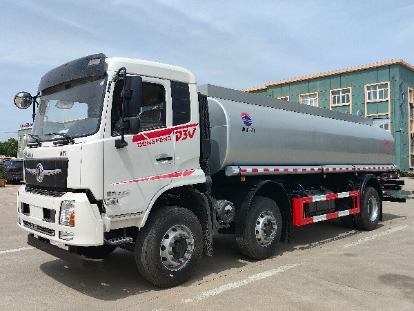 SCS5257GPGDFV6型普通液体运输车（平顶）